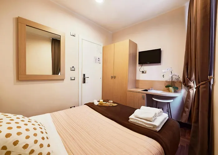 Guest house La Piccola Maison 4*
