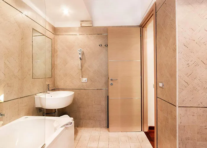 La Piccola Maison 4* Rome