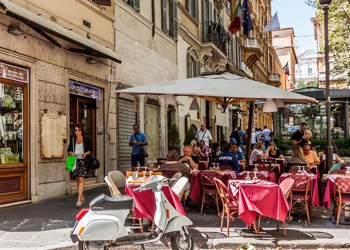 La Piccola Maison 4* Rome