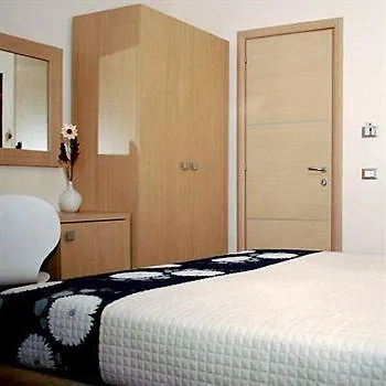 La Piccola Maison Guest house 4*